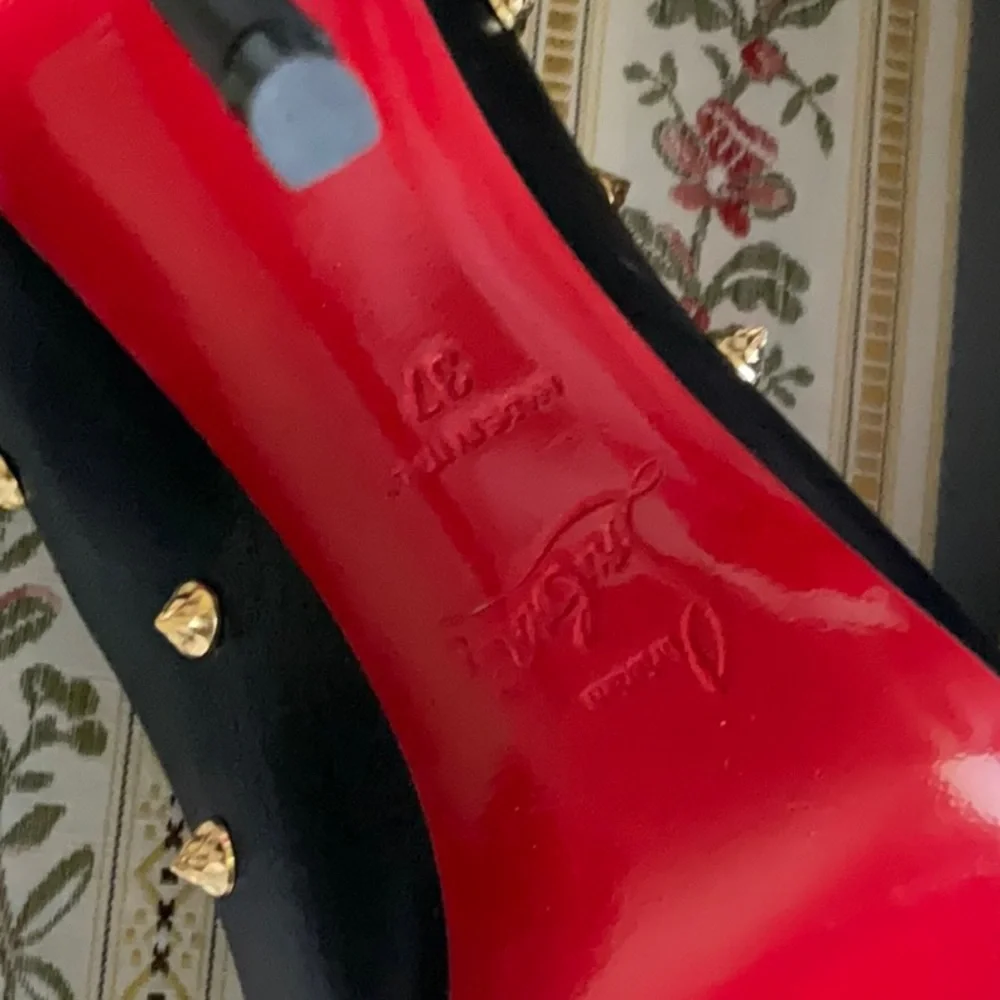 Christian Louboutin black and golden metal heels size 37 narrow